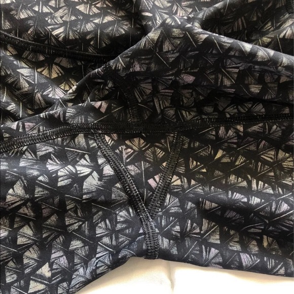 High Rise Lululemon Leggings - Picture 9 of 9